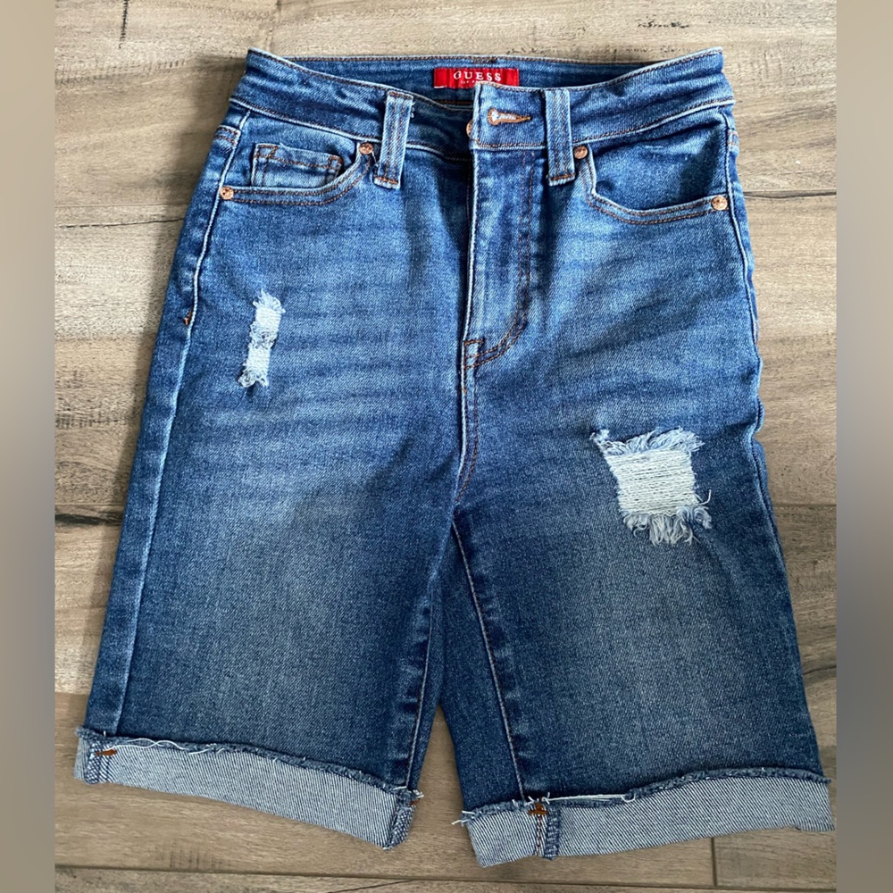 Brand new guess jeans shorts size 24